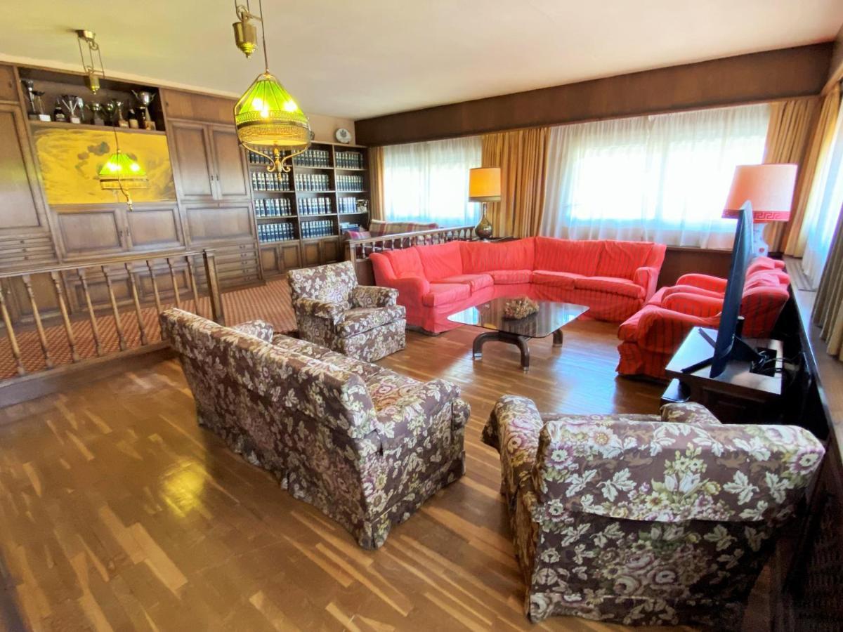 Villa Sitges El Ranch Amaizing Outdoor Areas Beaches at 10 minutes walk Sitges at 15 min drive AC Pool XXL Calafell Exterior foto